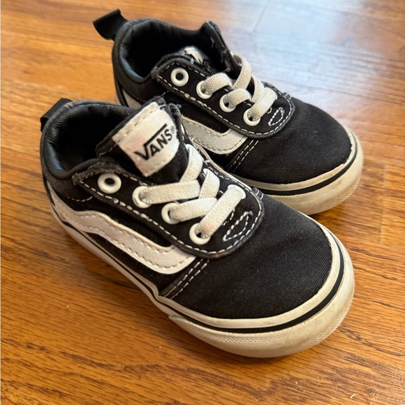 Vans Kids Classic Black and White Sneakers - Picture 1 of 2